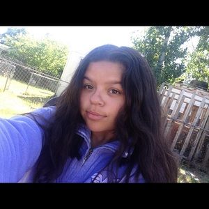 Meet your Posher, Jasmine